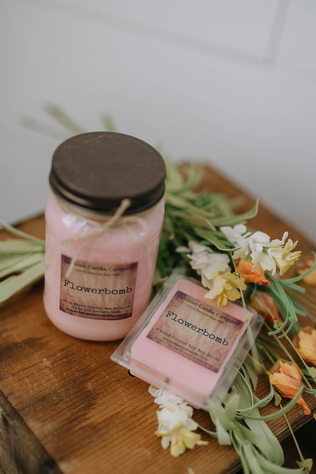 Flowerbomb Candle