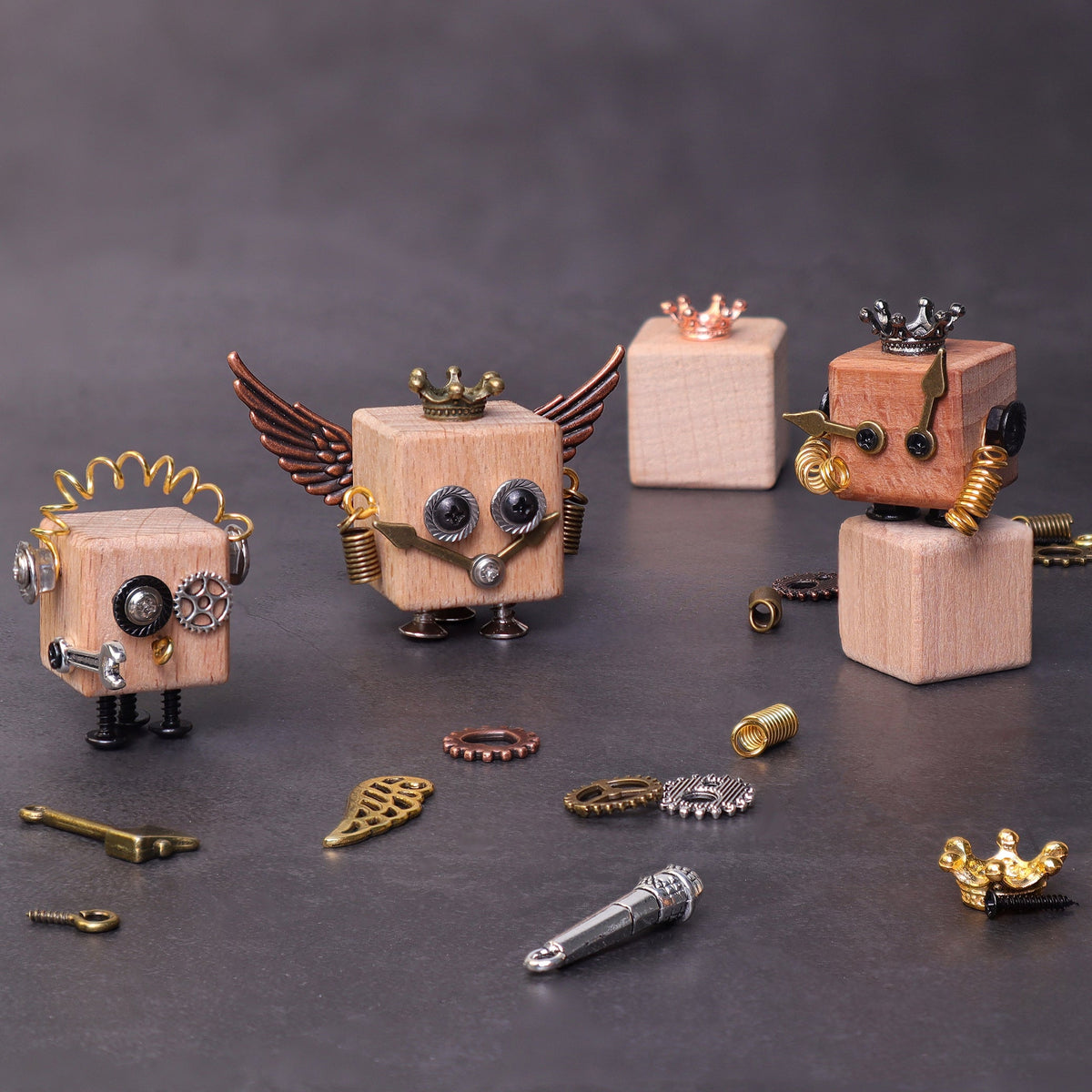 Wood Robots DIY Building Kit (2) - Backpack Keychains