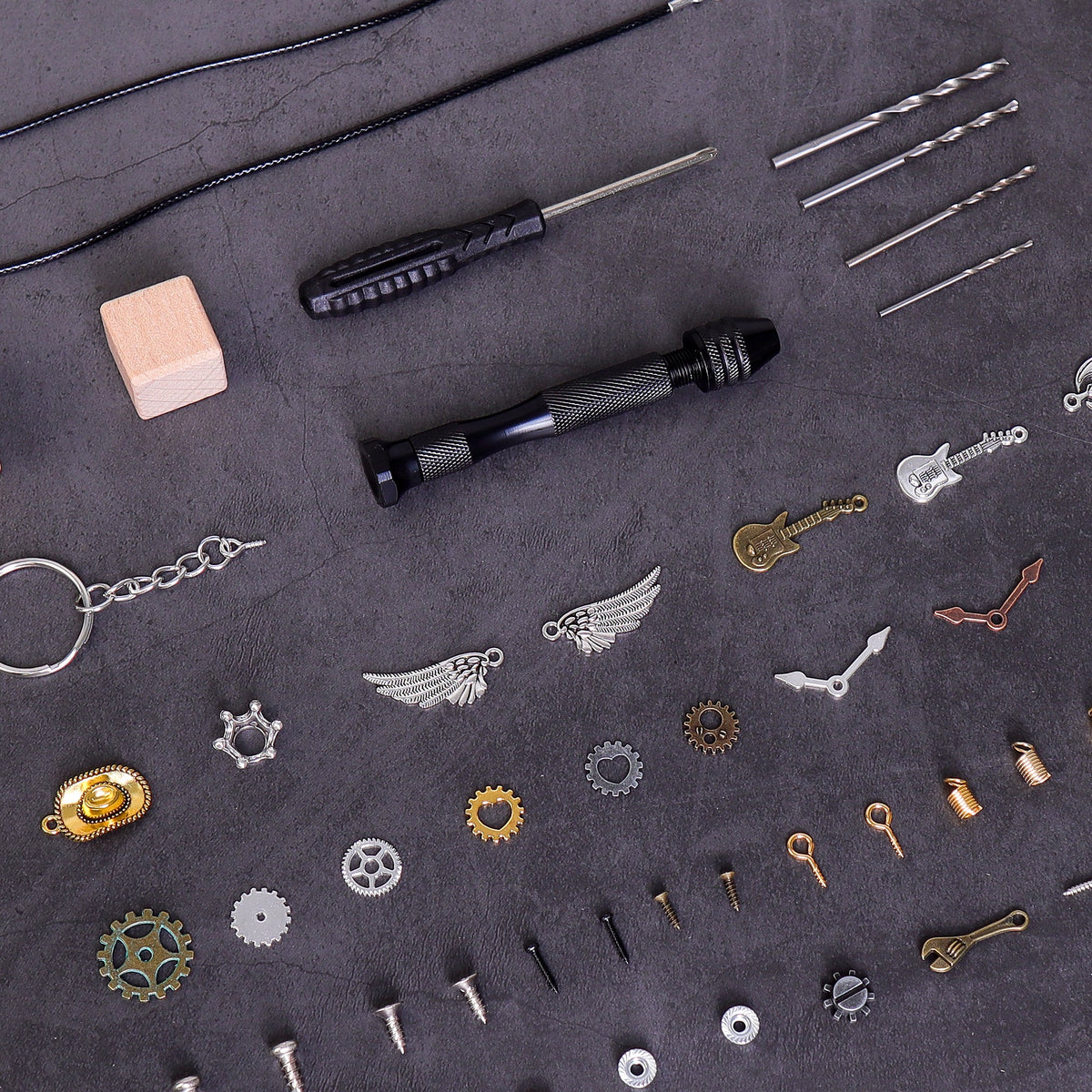 Wood Robots DIY Building Kit (2) - Backpack Keychains