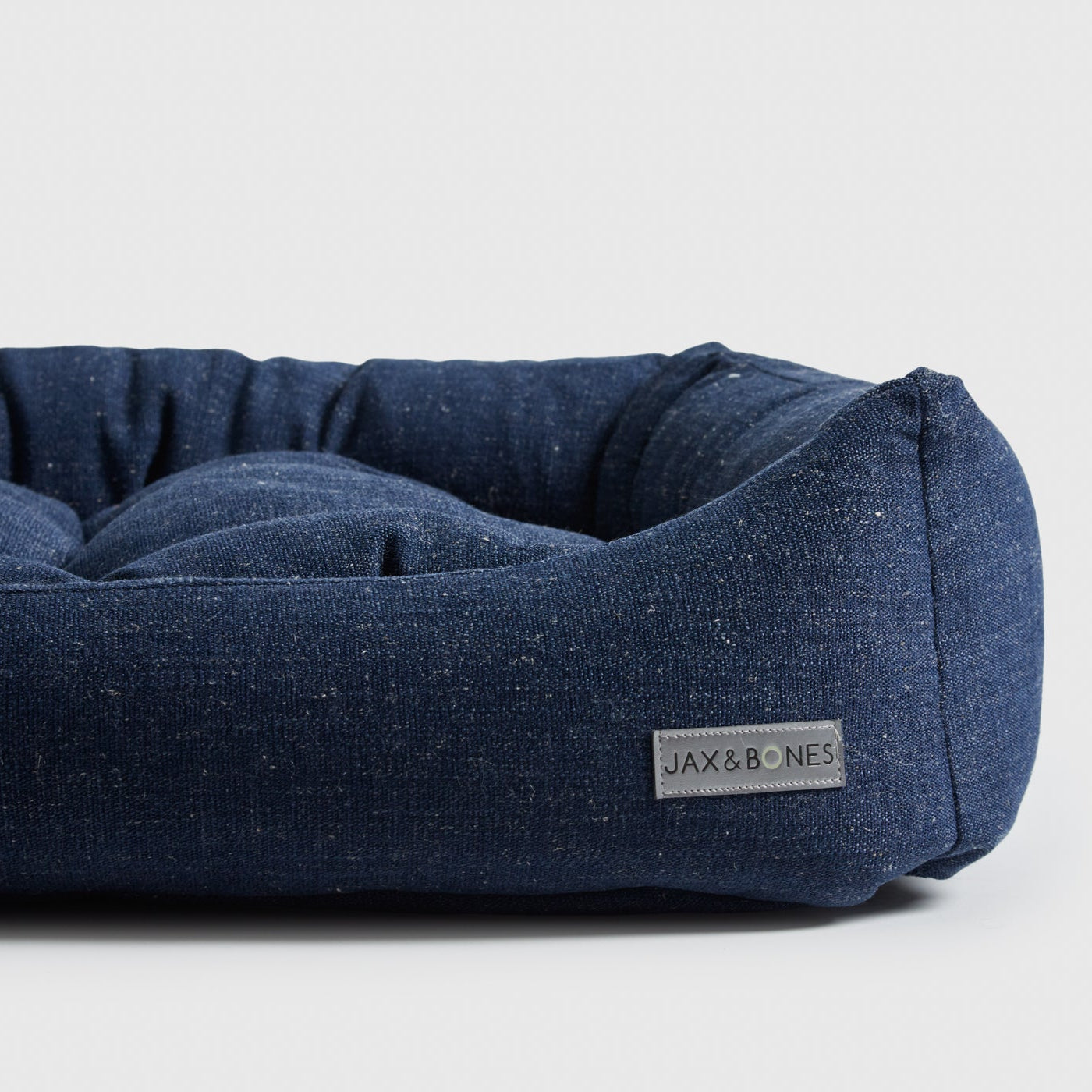 Warby Napper Dog Bed by Jax & Bones