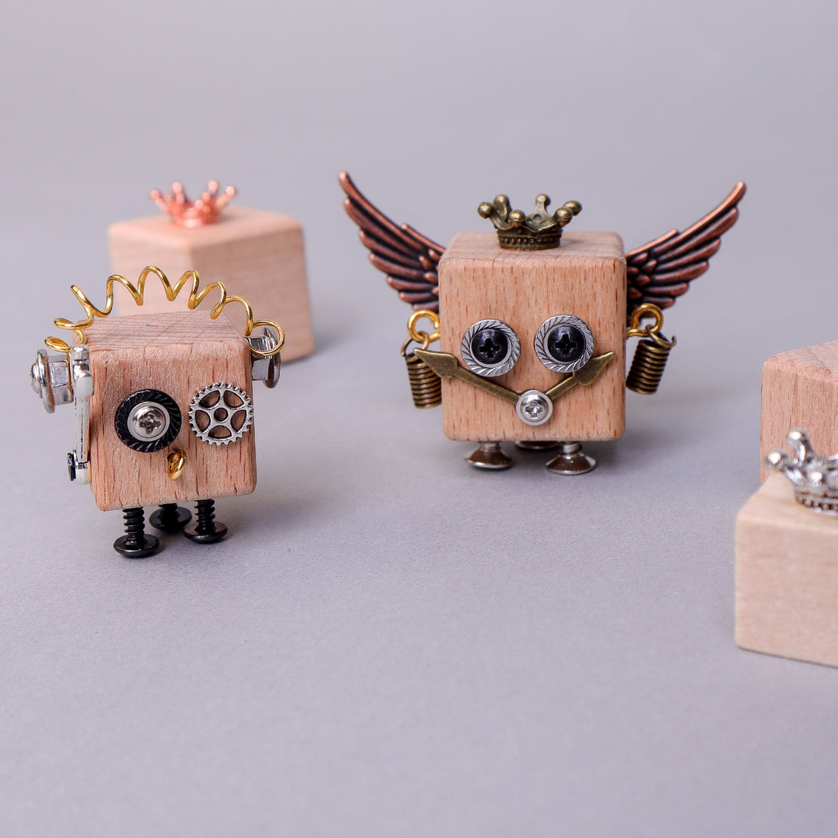 Wood Robots DIY Building Kit (2) - Backpack Keychains