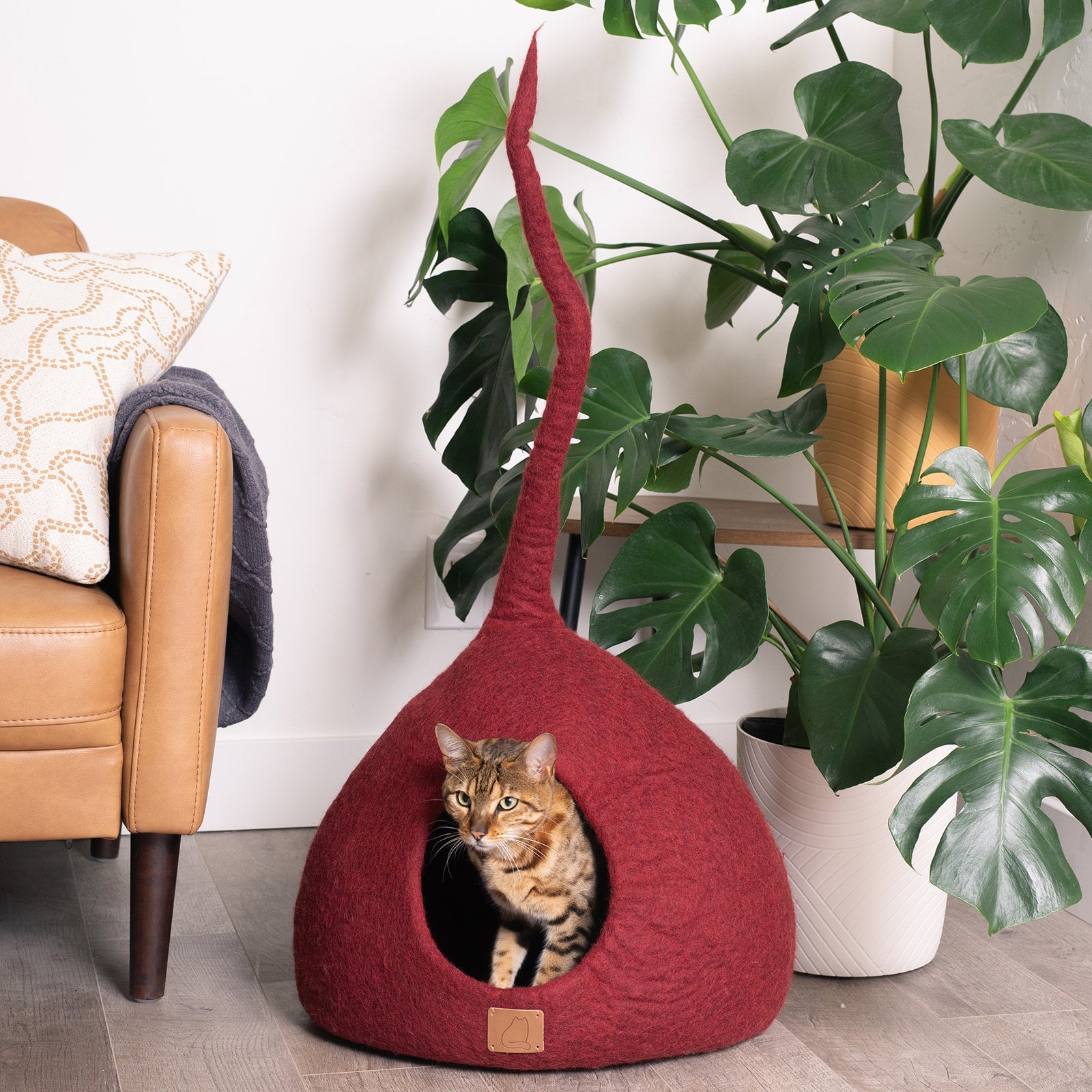 Whimsical Cat Tail Cave Bed