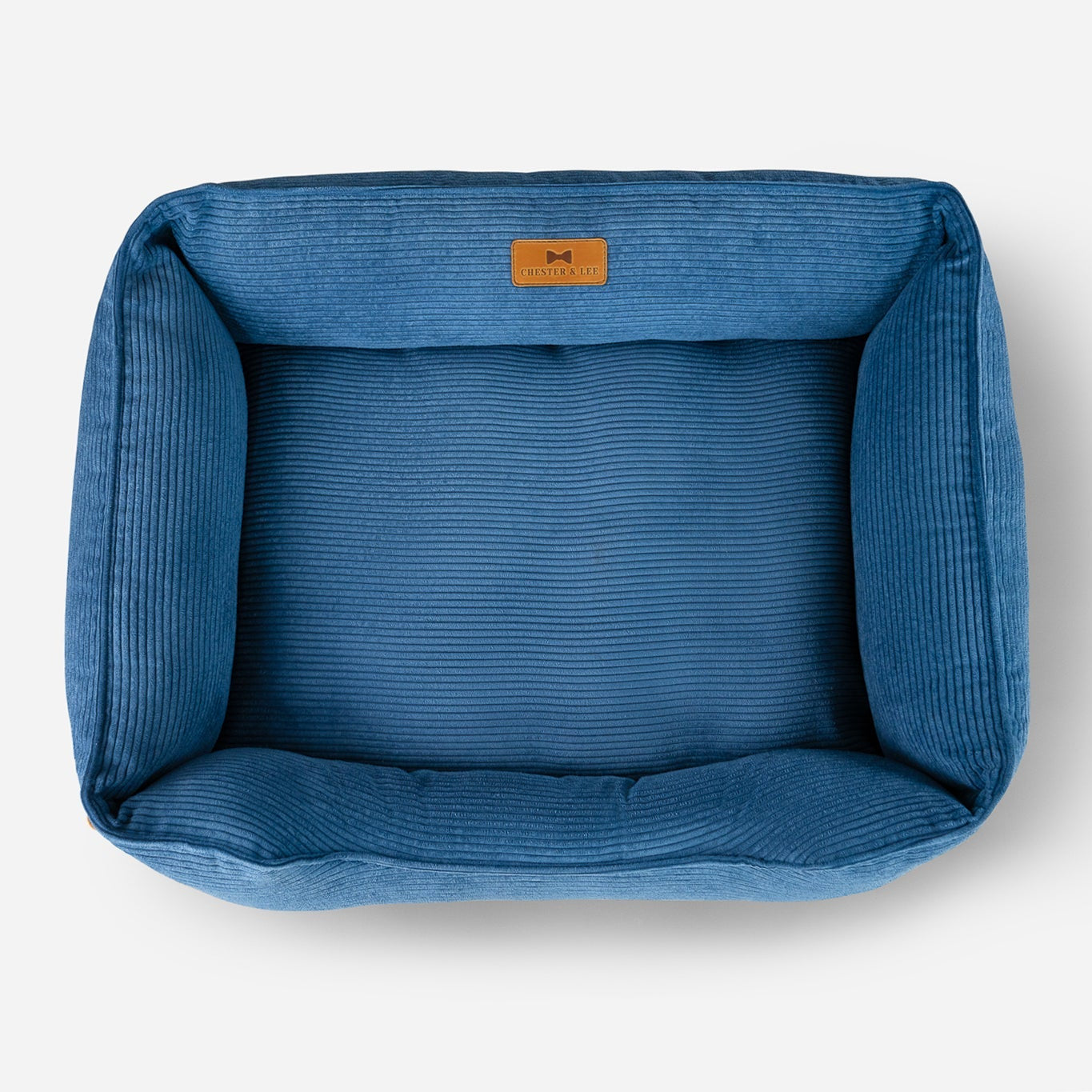Chester & Lee | Fancy Corduroy Sleeper Dog Bed