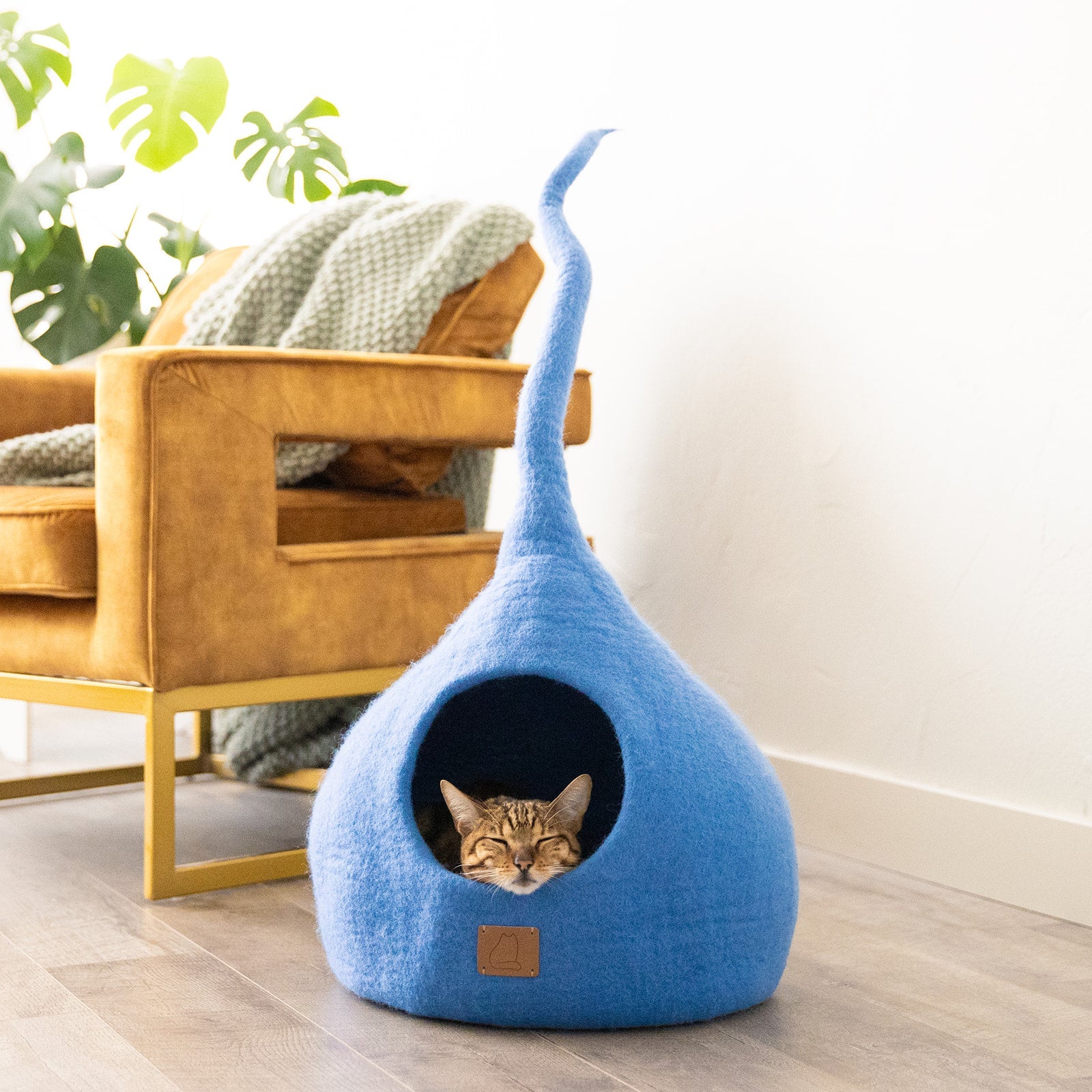 Whimsical Cat Tail Cave Bed
