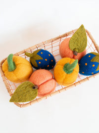 PEACH WOOL DOG & CAT TOY