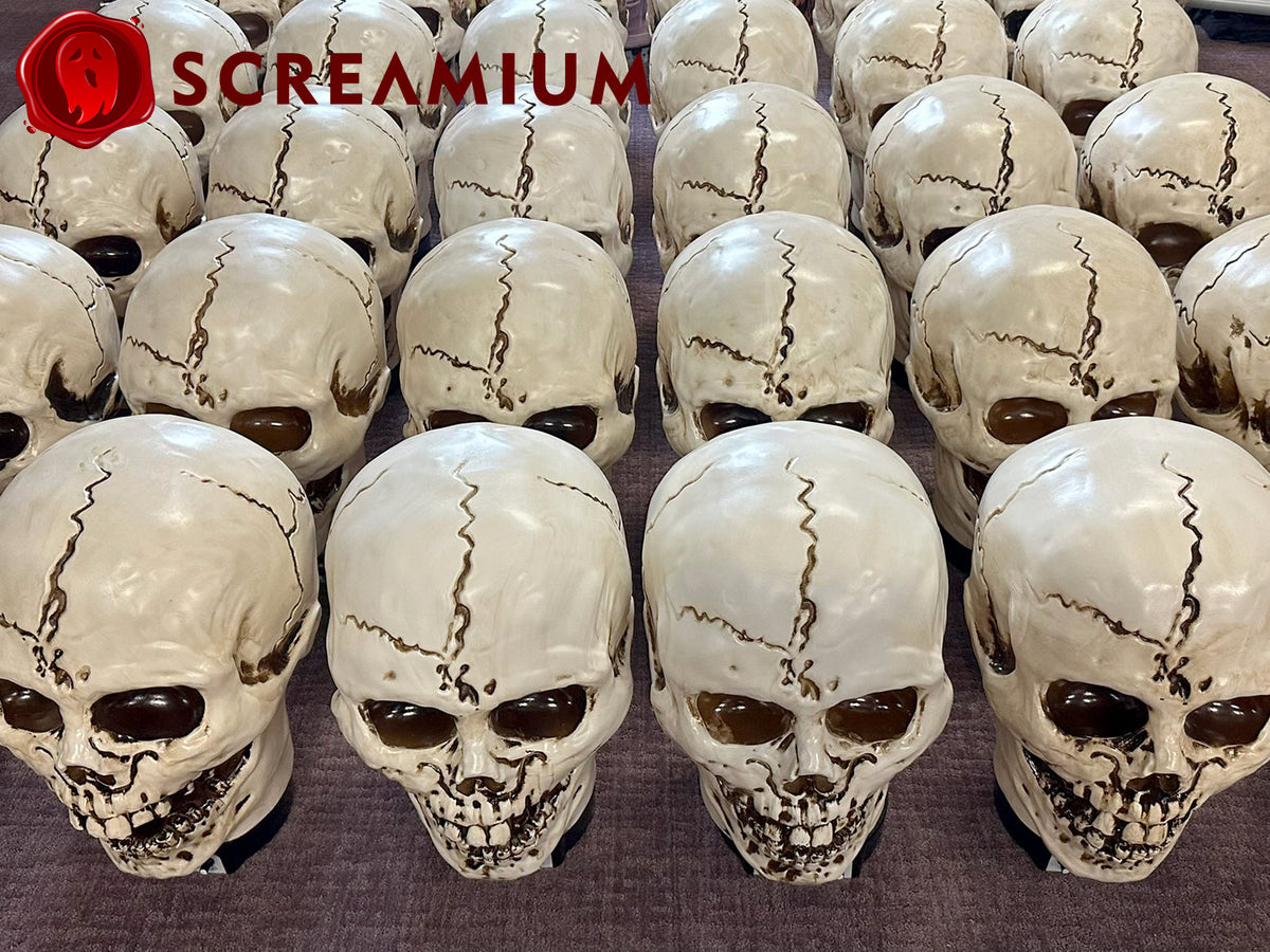 Giant Halloween Skull Animatronic Lamp Prop: 20" Tall, Heavy-Duty