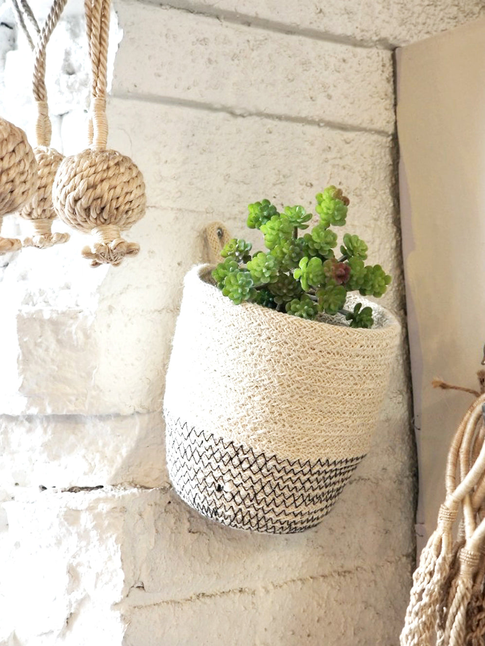 Amari Loop Bin - Off-white with Black Stitching