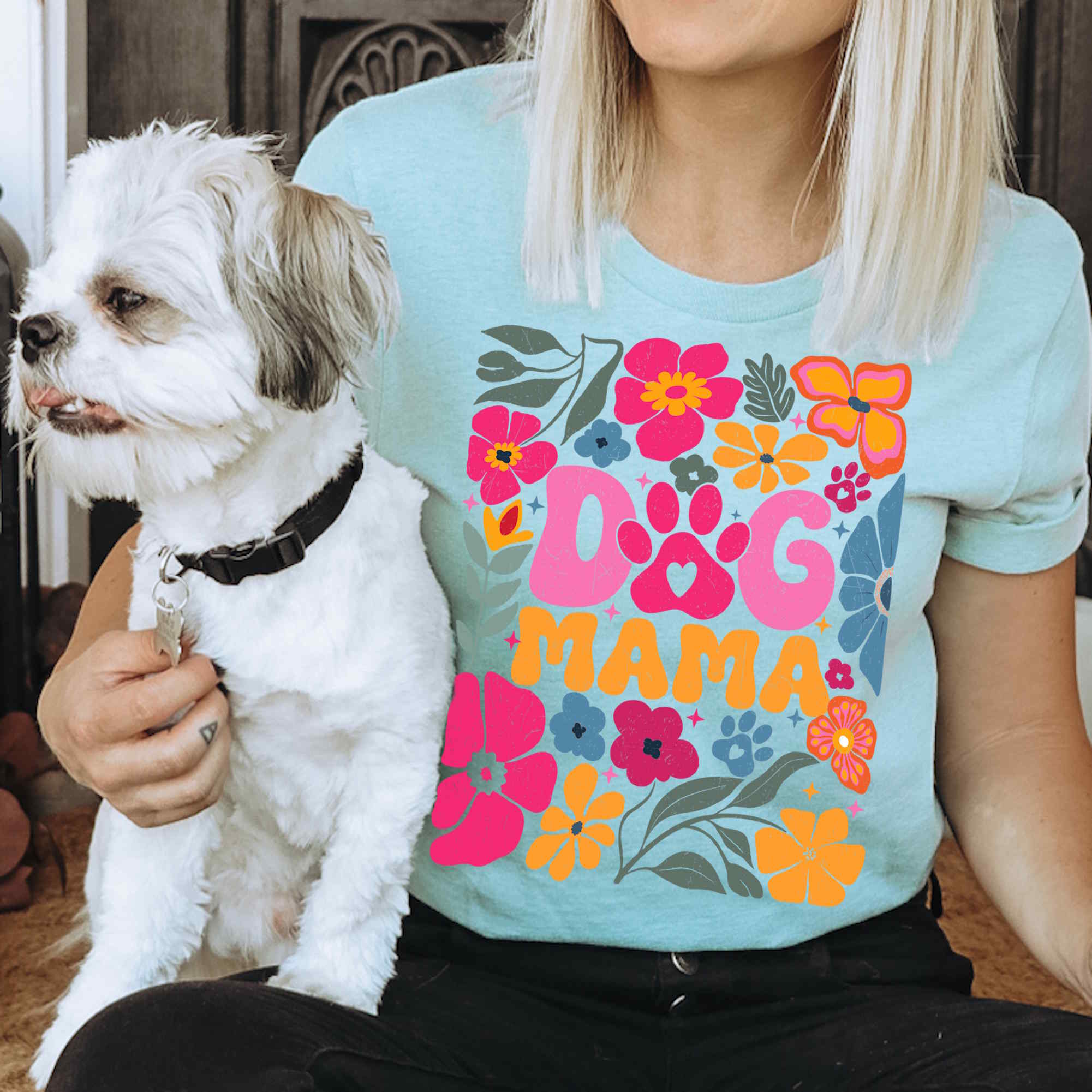 Dog Mama Unisex T-shirt
