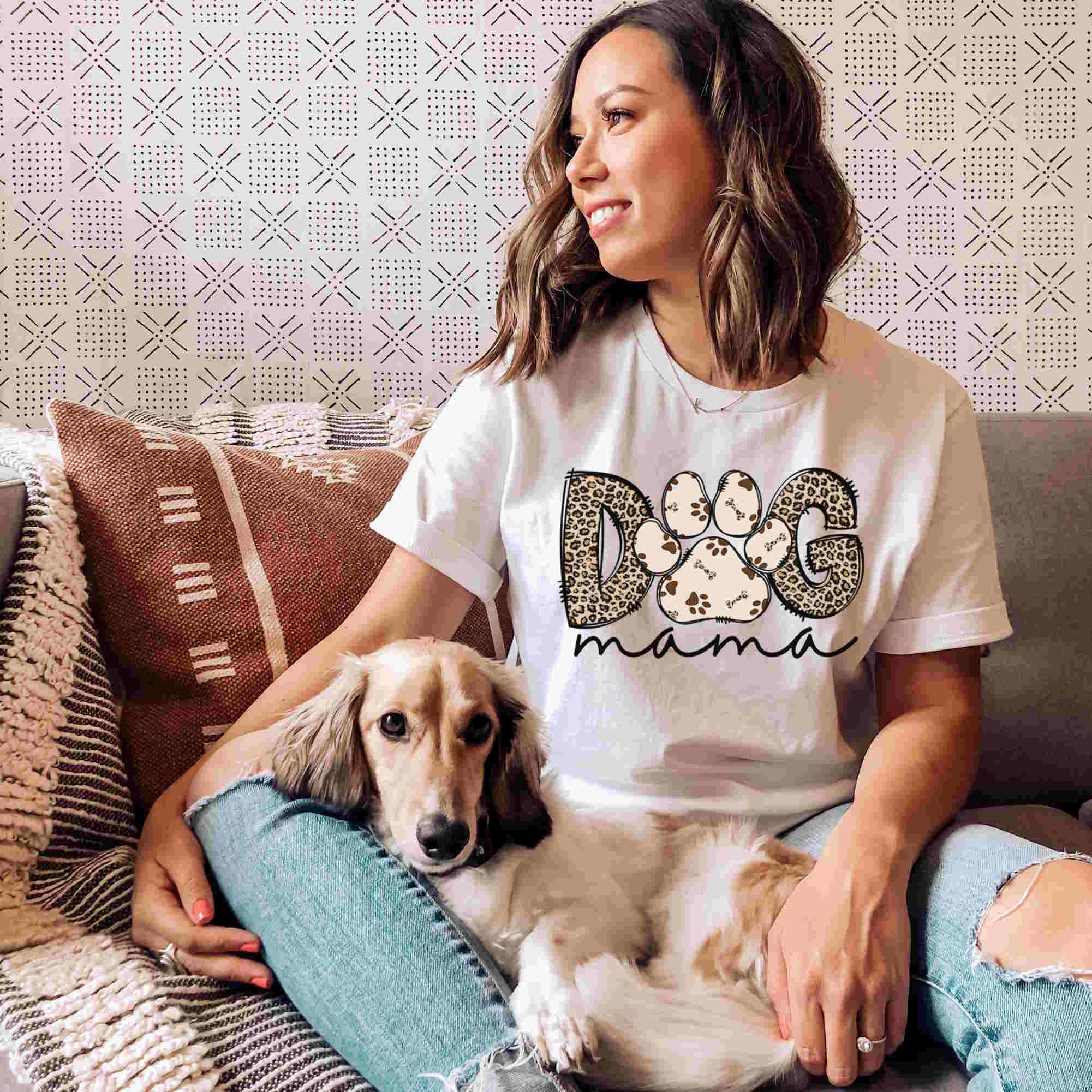 Dog Mama Unisex T-shirt