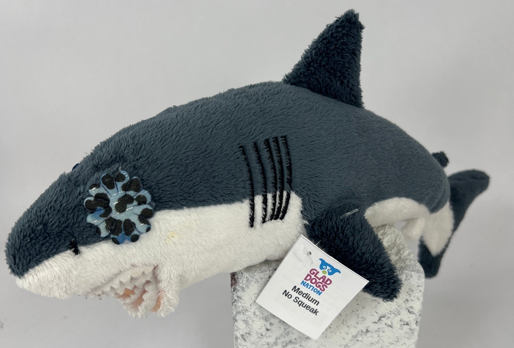 Medium NO SQUEAK Plush Dog Toys - Dogs 20-50 lbs