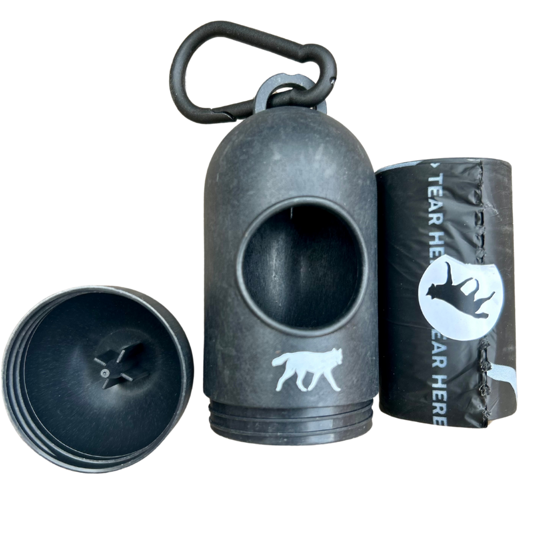 bamboo poop bag dispenser + compostable roll by rōmng