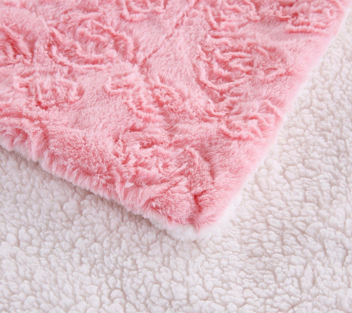 Pink Rose Buds Soft Plush Sherpa Blanket